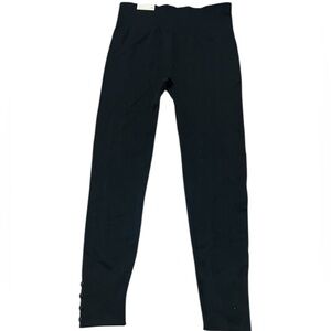 NWT Maurices Black Knit leggings 2X with button details on bottom leg High rise